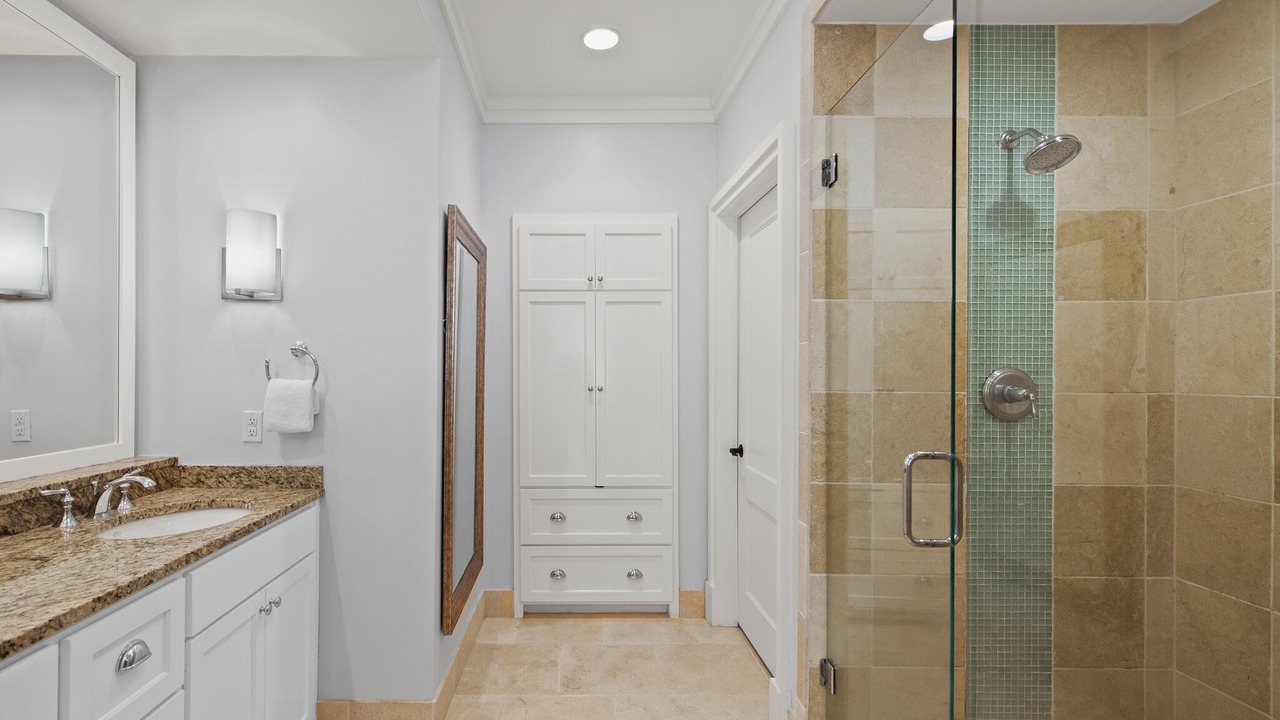 Photo of Bathroom in Seacrest