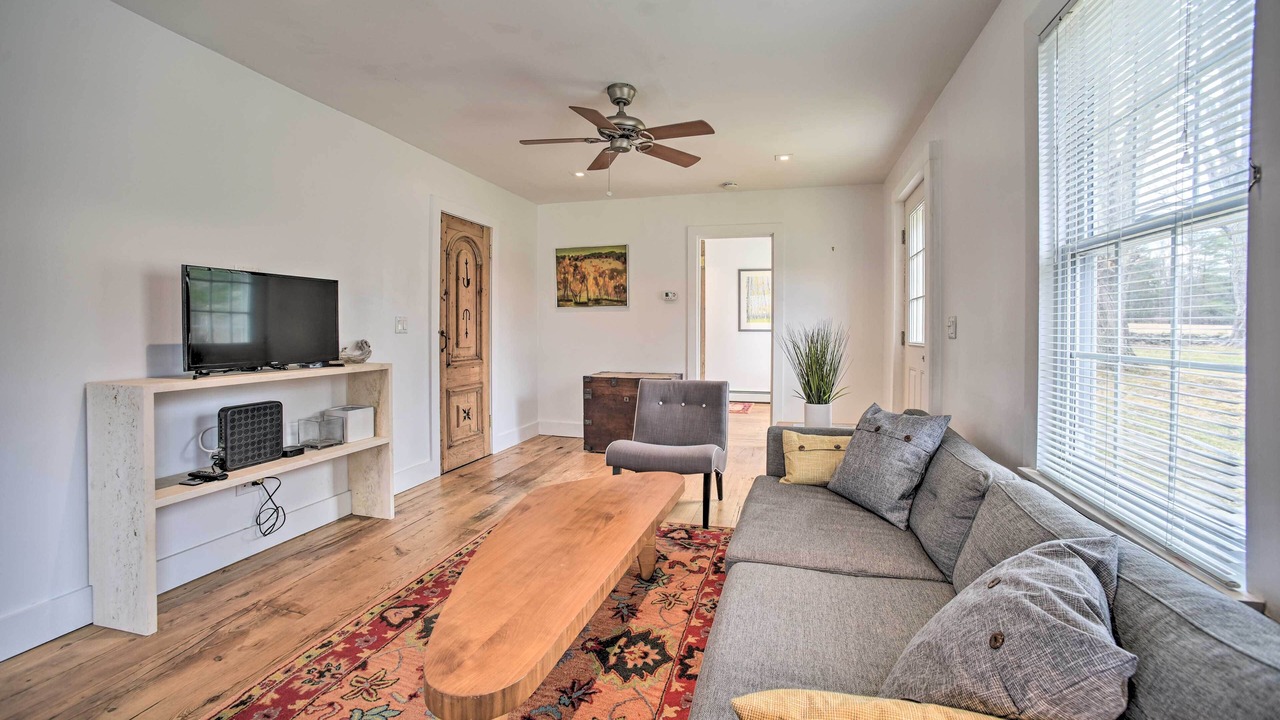 Photo of Livingroom in West Hurley