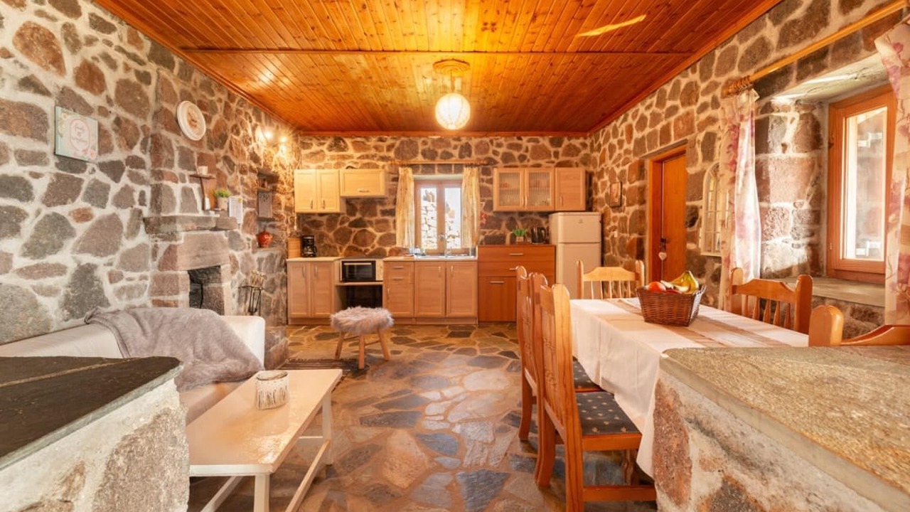 Photo of Kitchen in Kontos