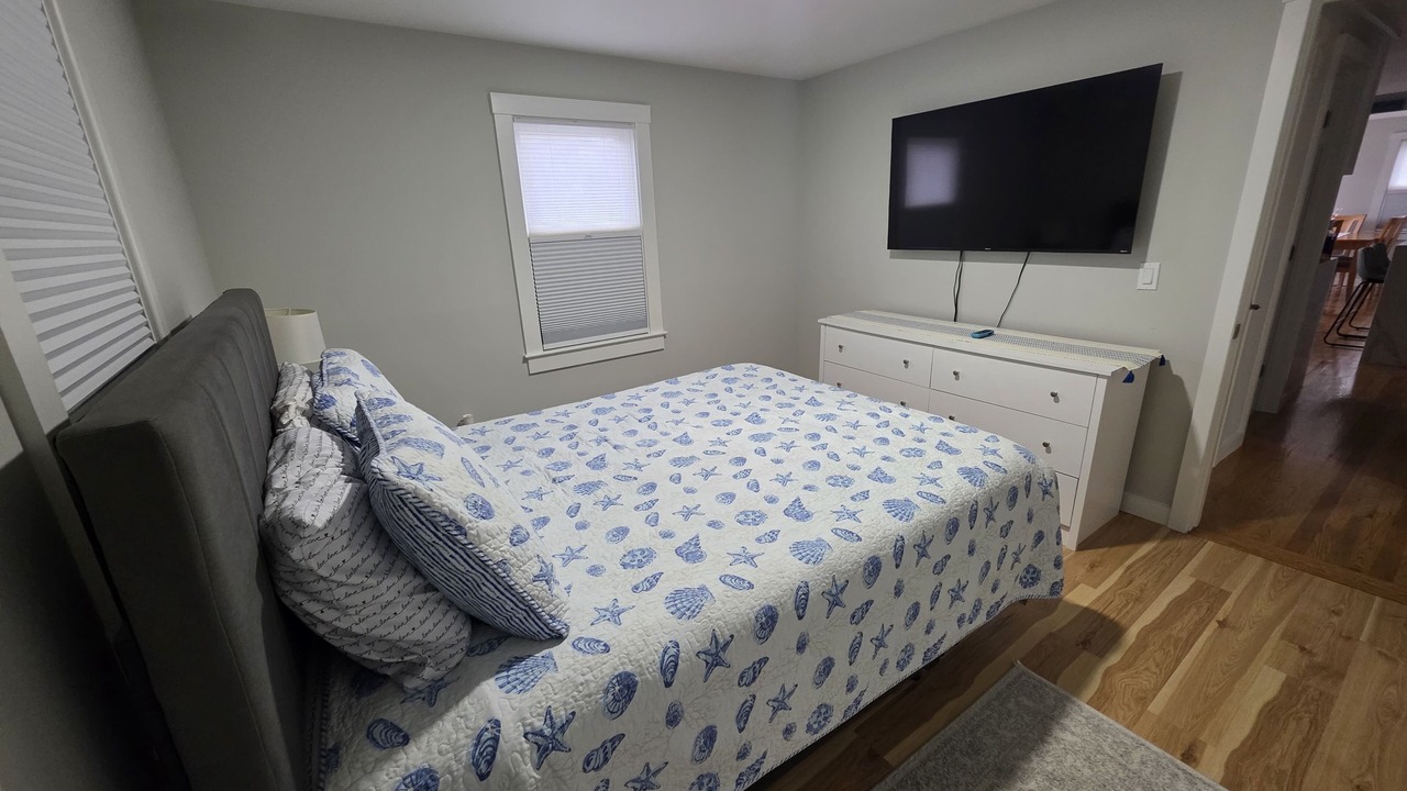 Photo of Bedroom in West Hyannisport