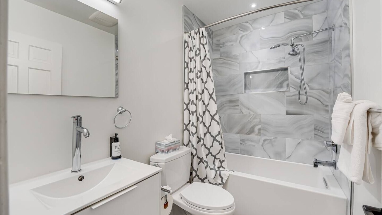 Photo of Bathroom in Foggy Bottom