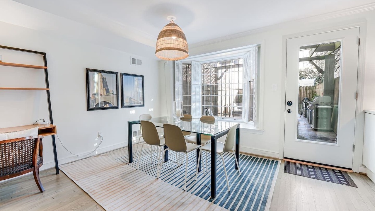 Photo of Bedroom in Foggy Bottom