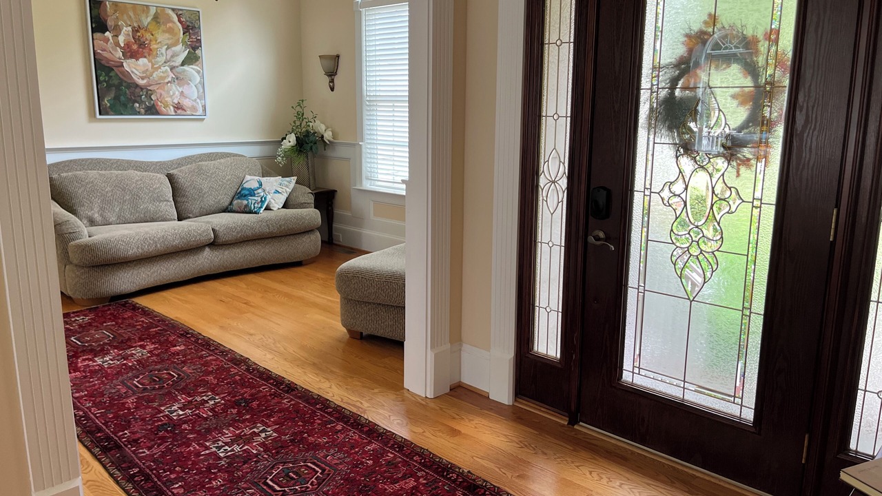 Photo of Livingroom in Dutton