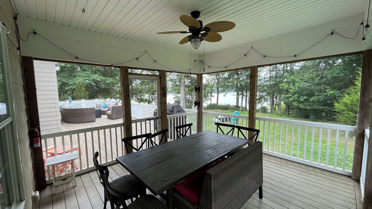 Photo of Outdoor in Dutton