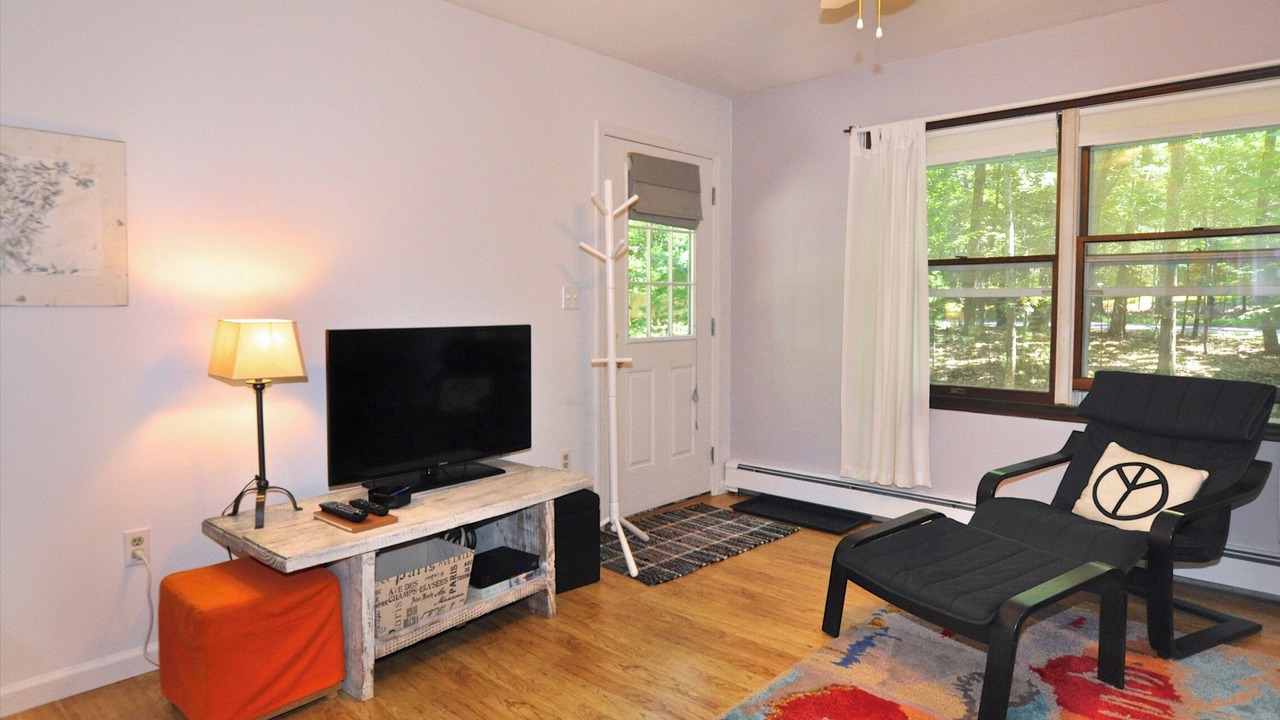 Photo of Bedroom in Mount Marion