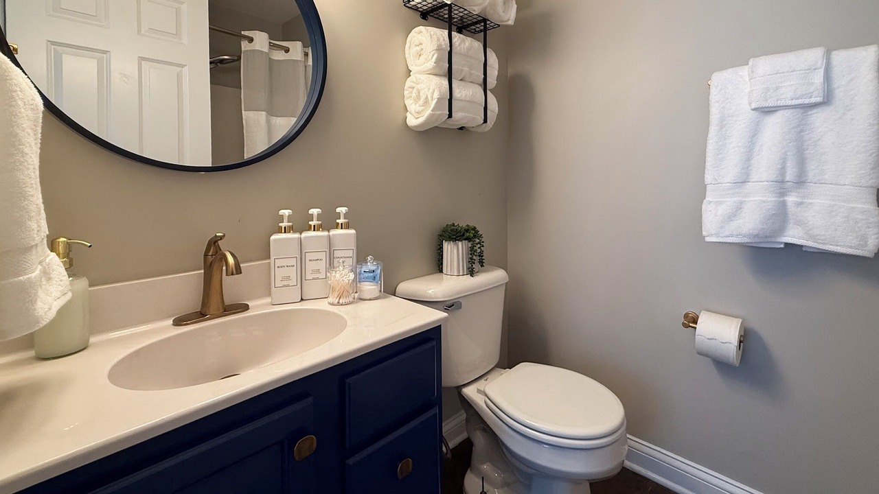 Photo of Bathroom in Roseland