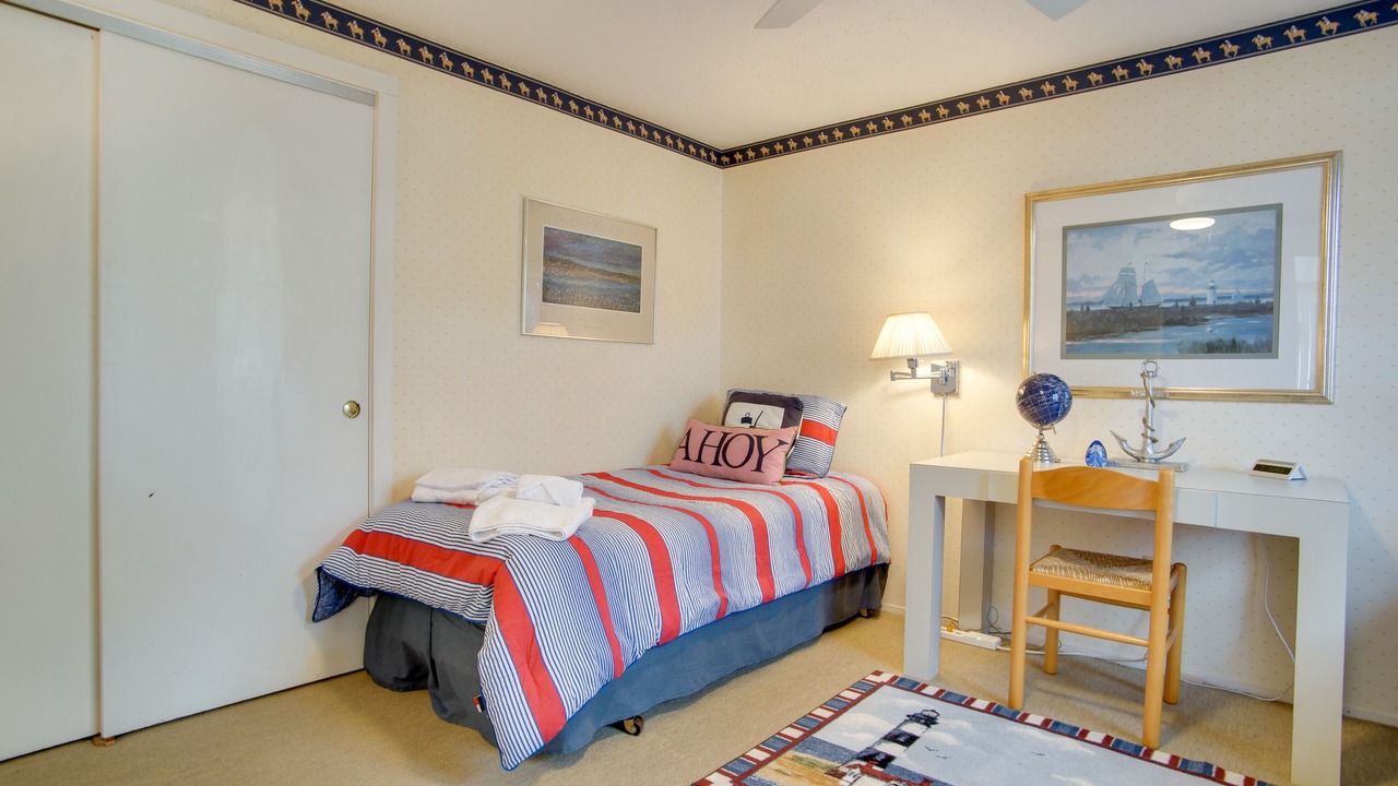 Photo of Bedroom in Mews Village