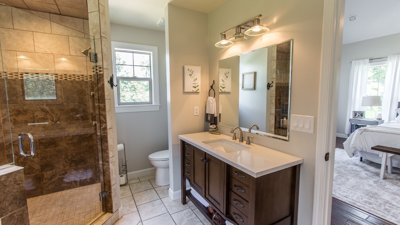 Photo of Bathroom in Borden