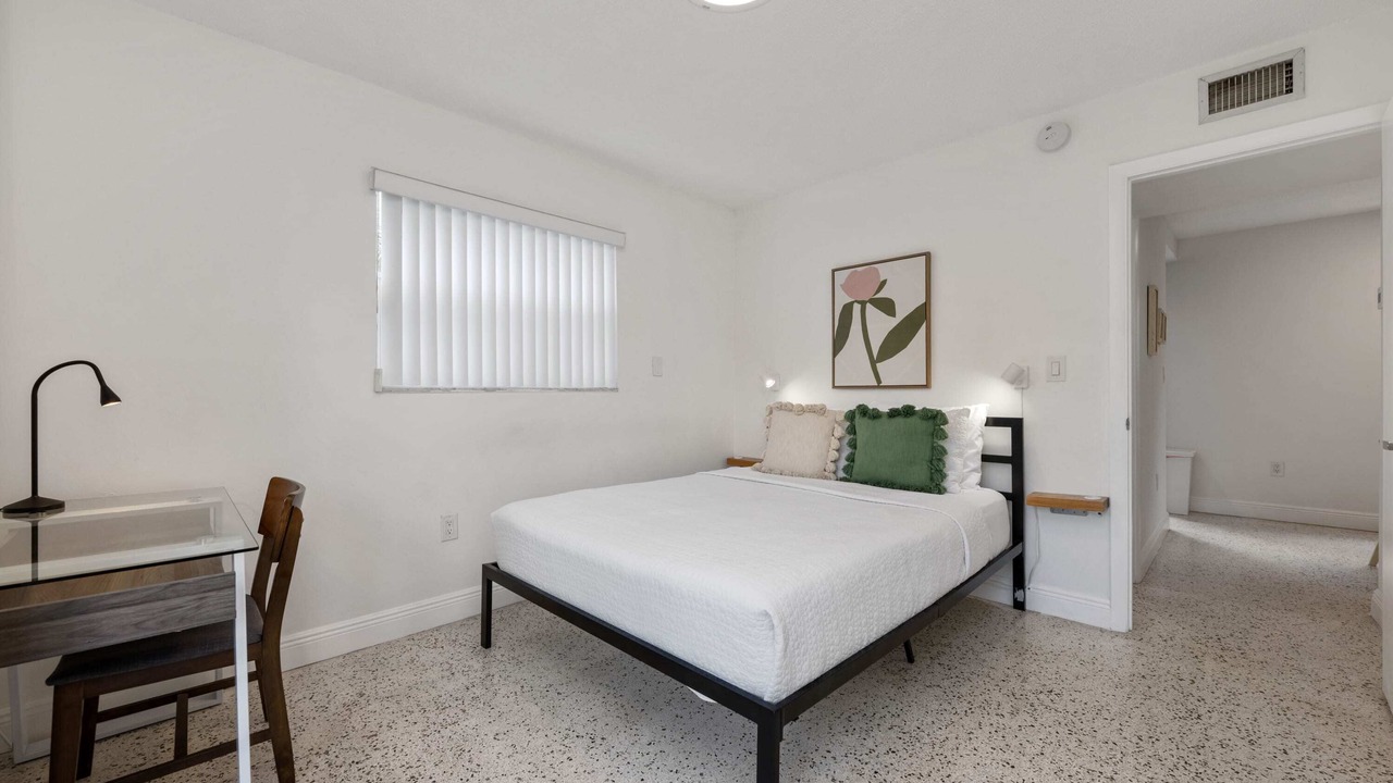 Photo of Bedroom in The Roads