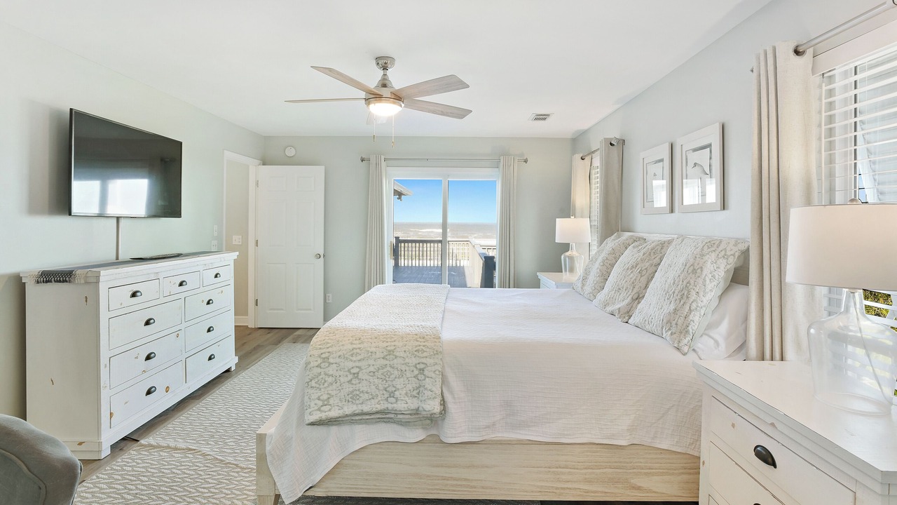 Photo of Bedroom in Cape San Blas