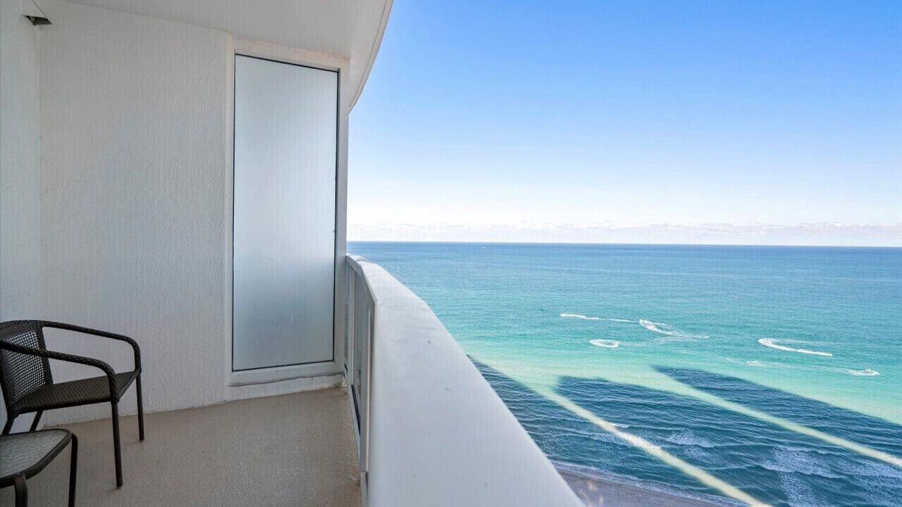 Photo of Outdoor in Sunny Isles Beach