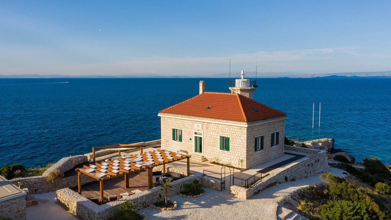 Photo of Others in Cove Rogacic