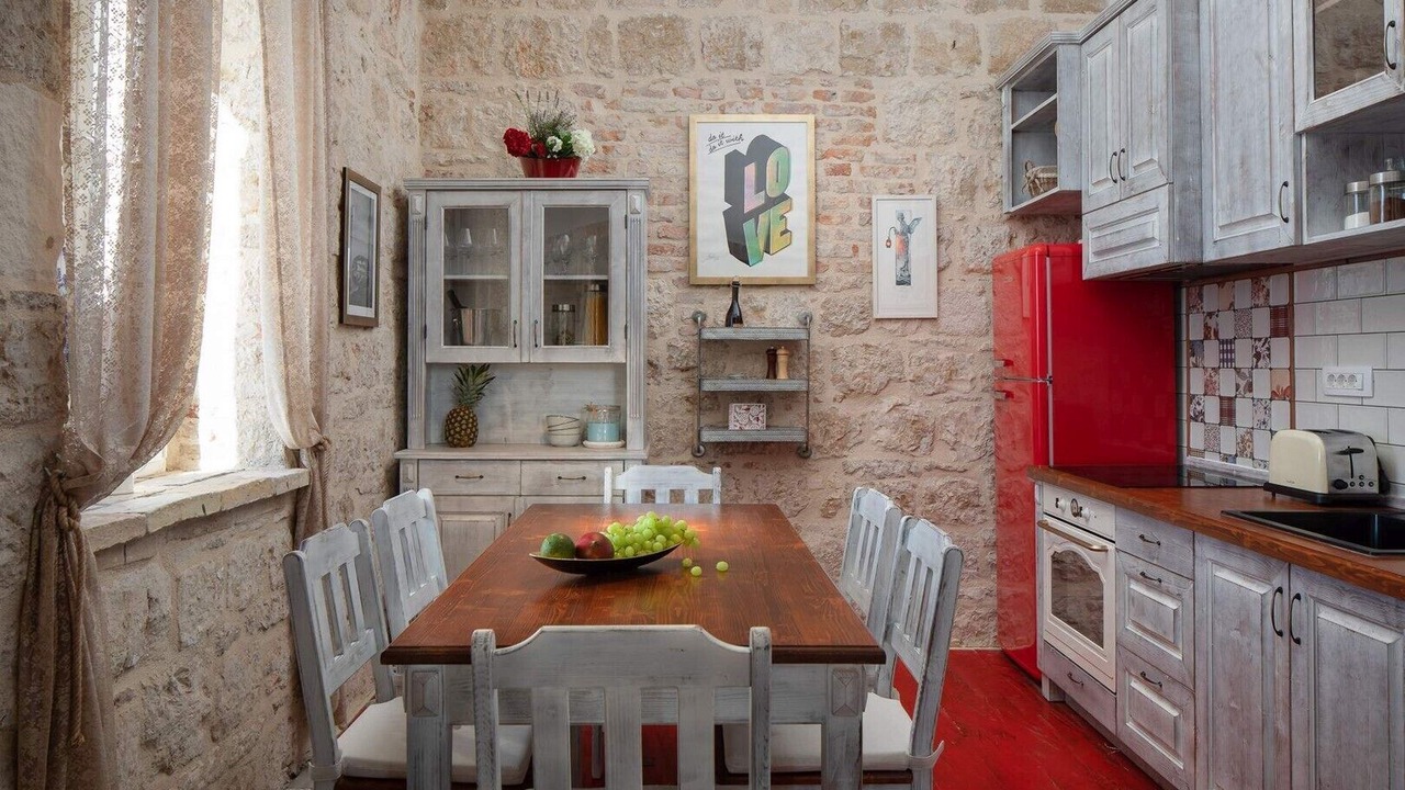 Photo of Bedroom in Cove Rogacic