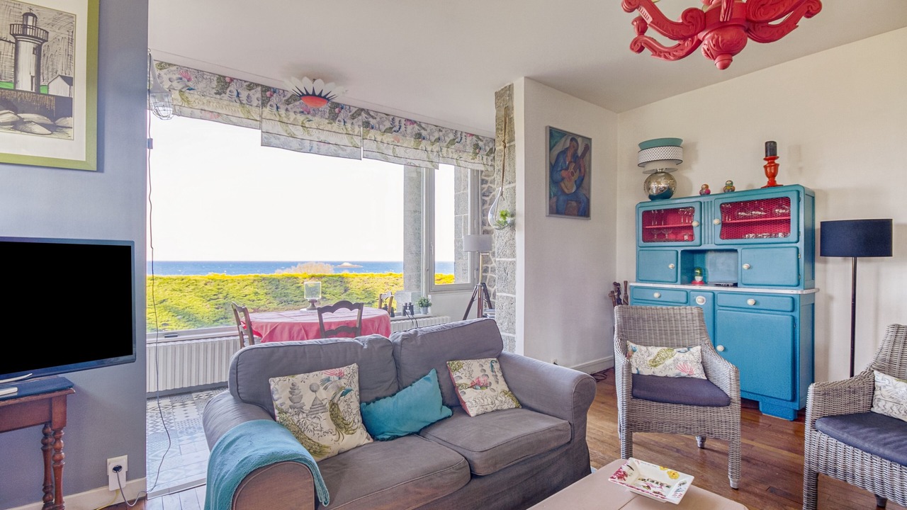 Photo of Livingroom in Sables-d'Or-les-Pins