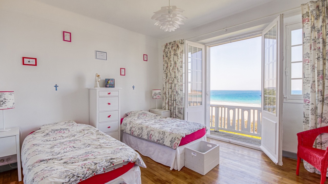 Photo of Bedroom in Sables-d'Or-les-Pins