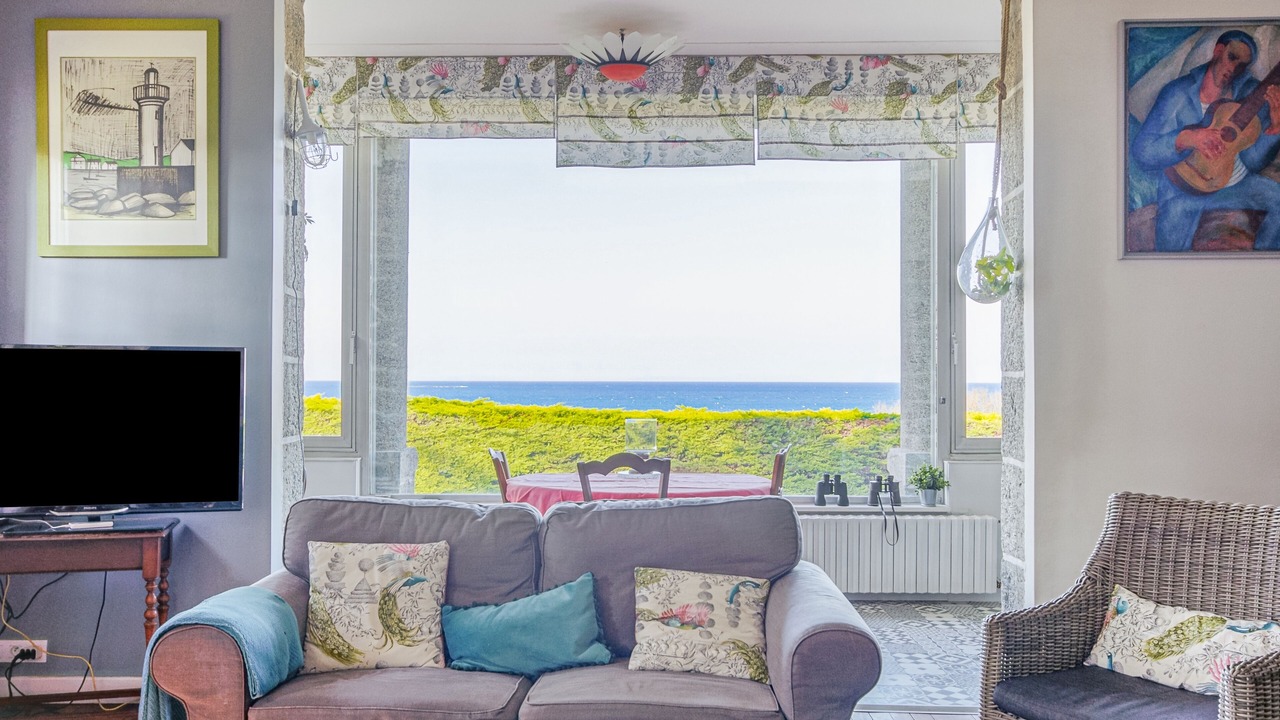 Photo of Livingroom in Sables-d'Or-les-Pins