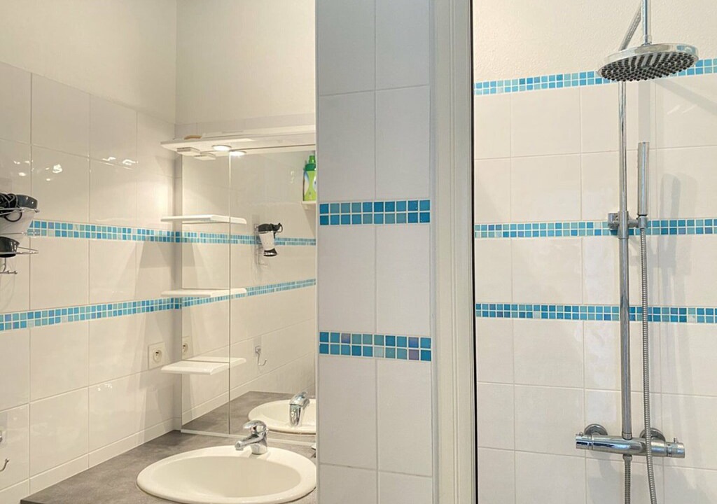 Photo of Bathroom in Sables-d'Or-les-Pins