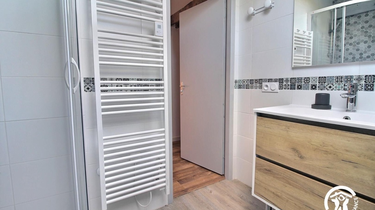Photo of Bathroom in Plumeliau