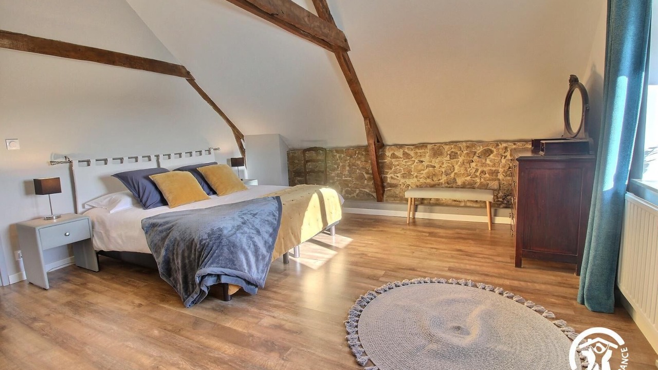 Photo of Bedroom in Plumeliau