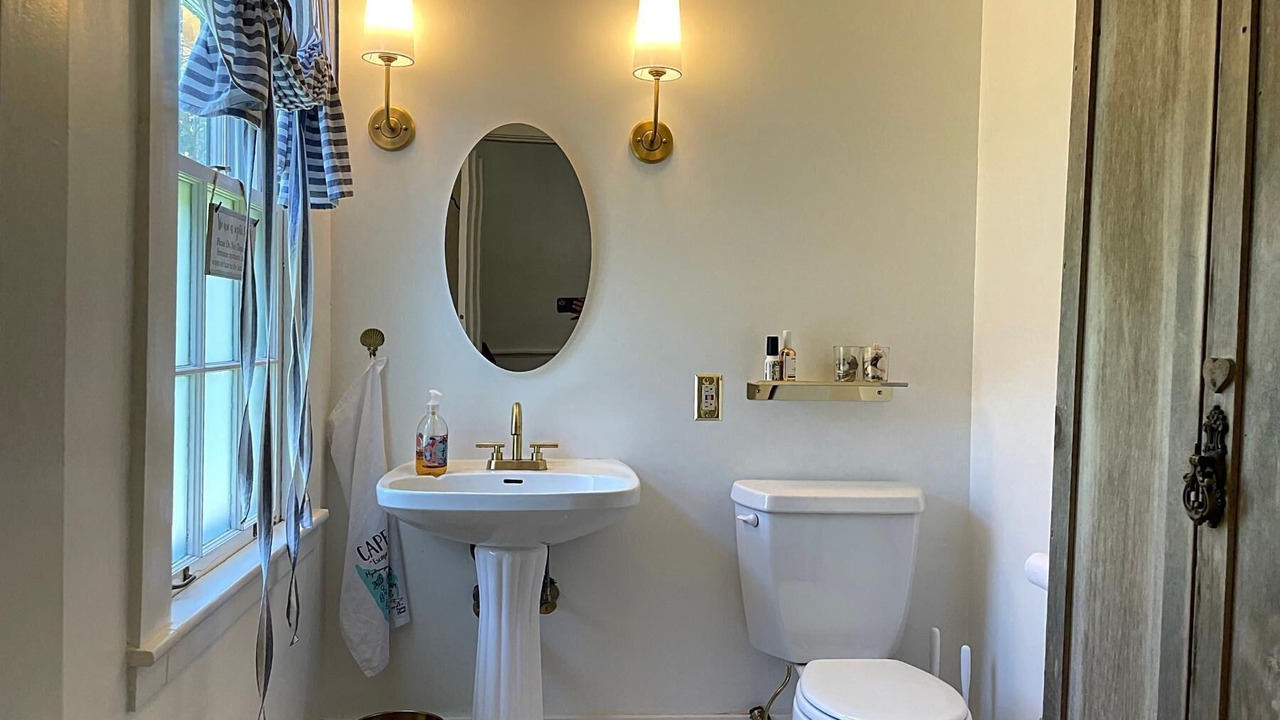 Photo of Bedroom in West Barnstable