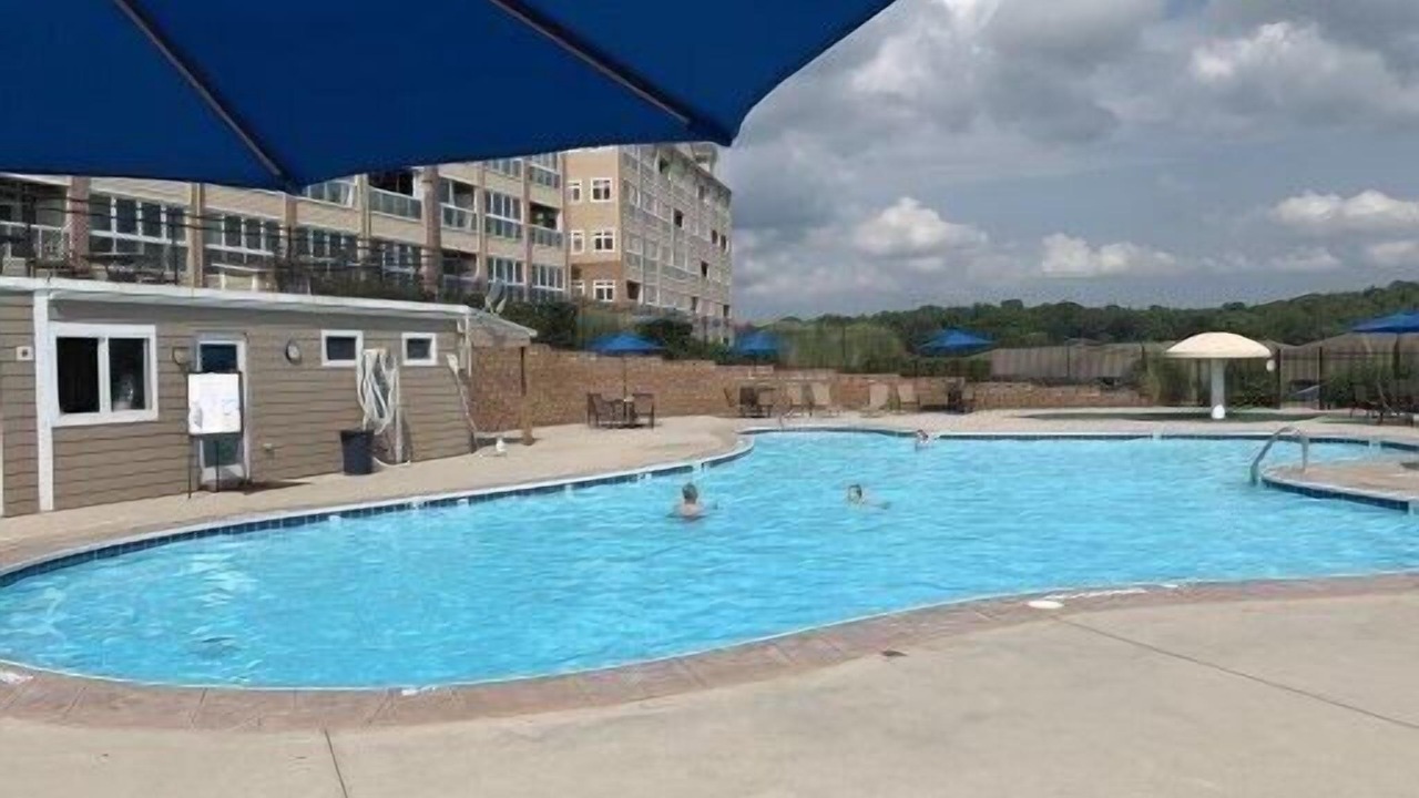 Photo of Outdoor in Huddleston