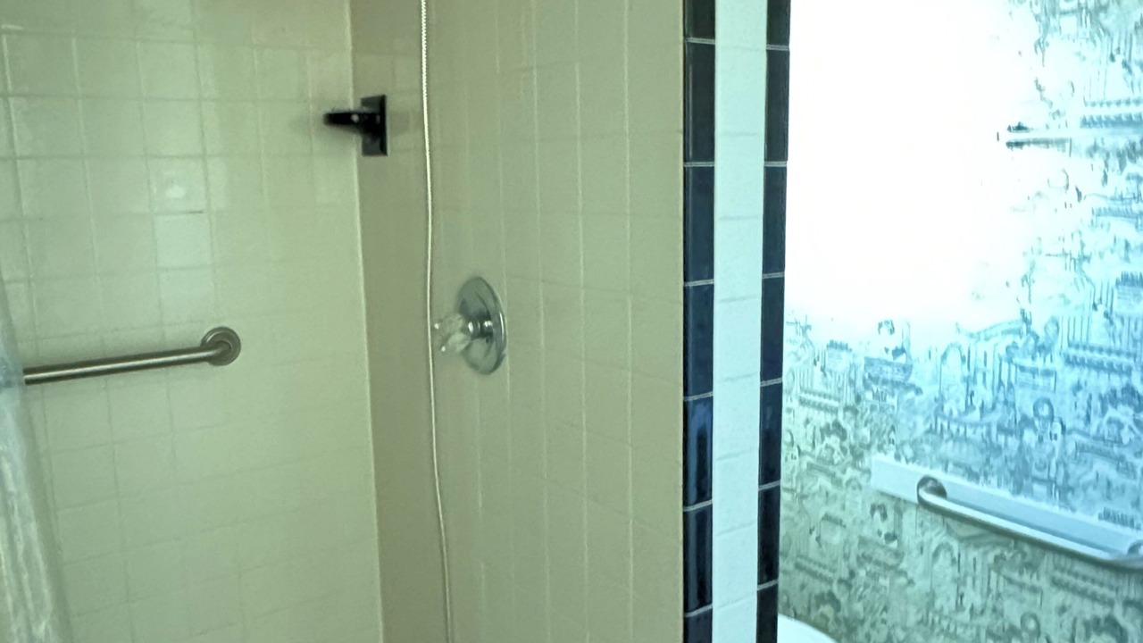 Photo of Bathroom in Chincoteague
