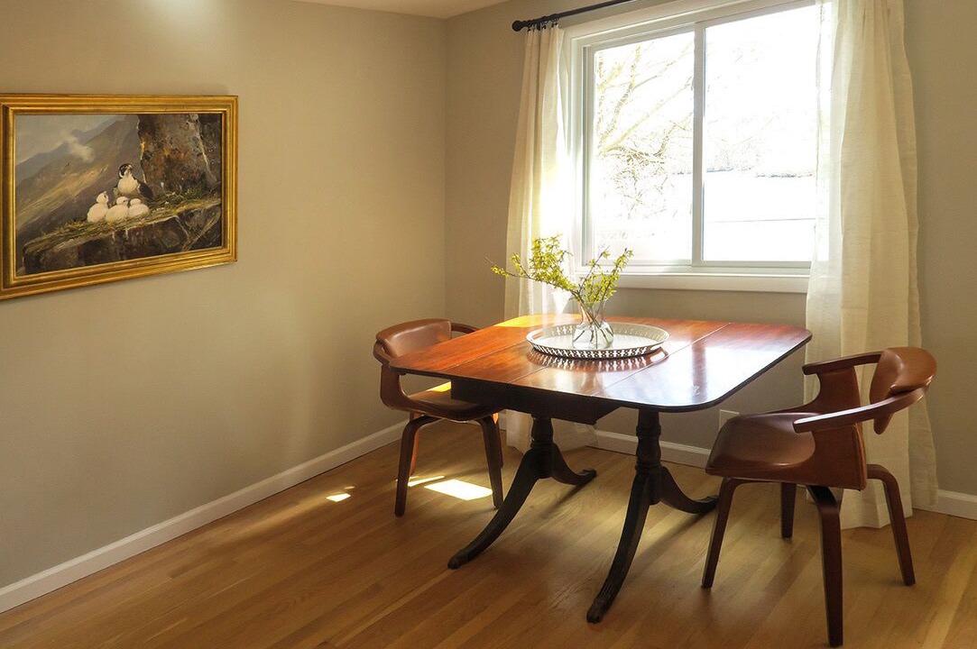 Photo of Livingroom in Riverhead