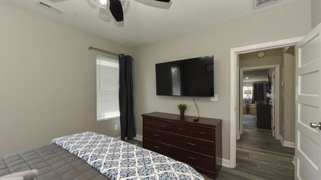 Photo of Bedroom in Buckroe Beach