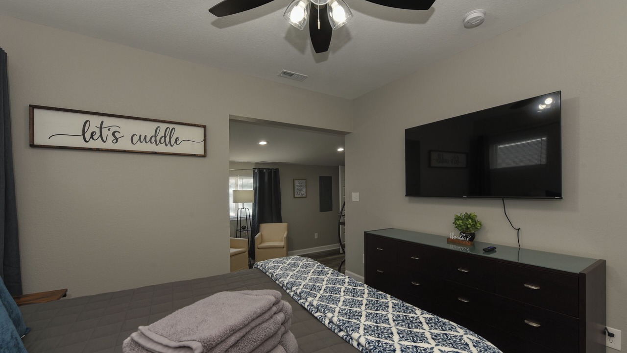 Photo of Bedroom in Buckroe Beach