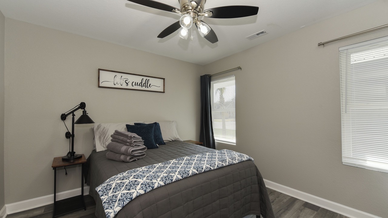 Photo of Bedroom in Buckroe Beach