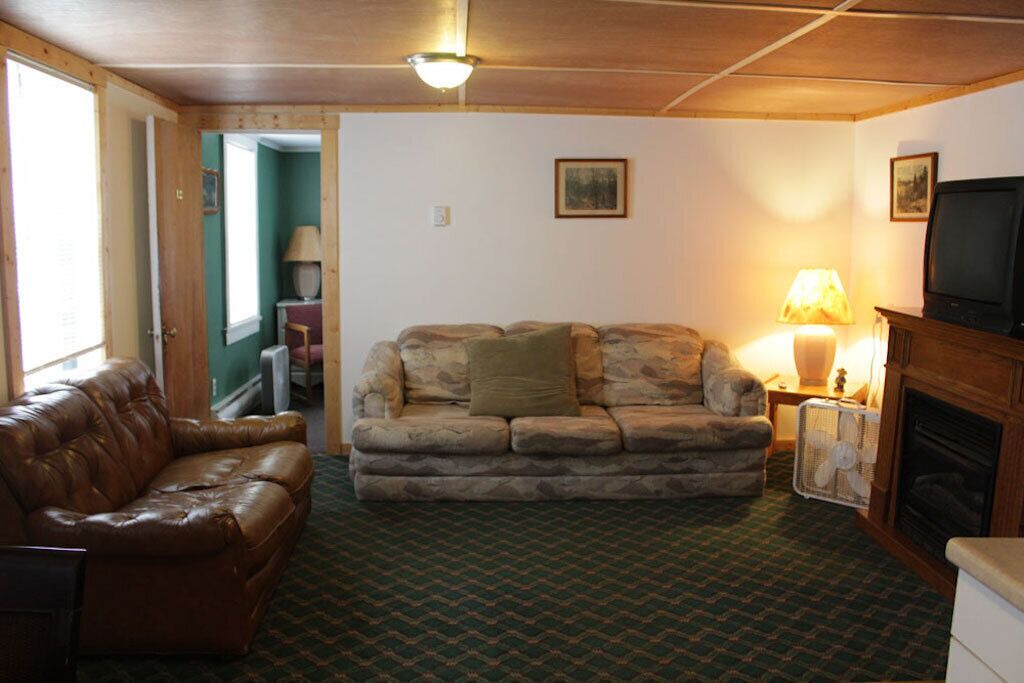 Photo of Livingroom in Chestertown