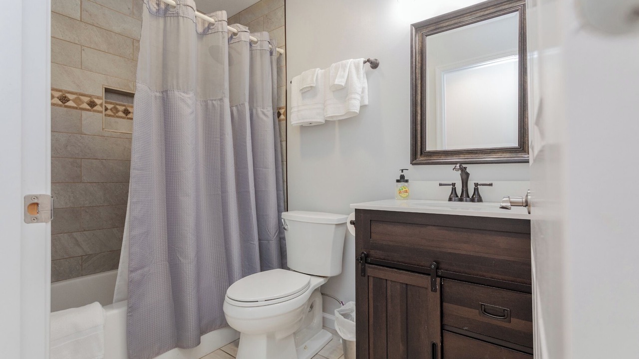 Photo of Bathroom in Massanutten