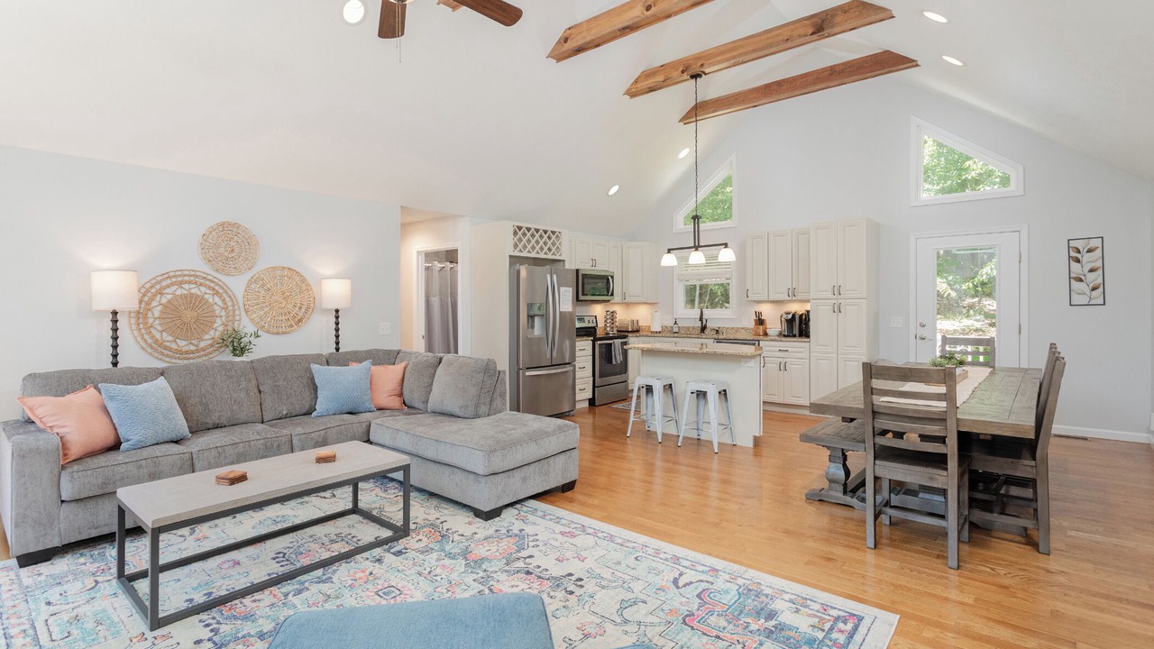Photo of Livingroom in Massanutten