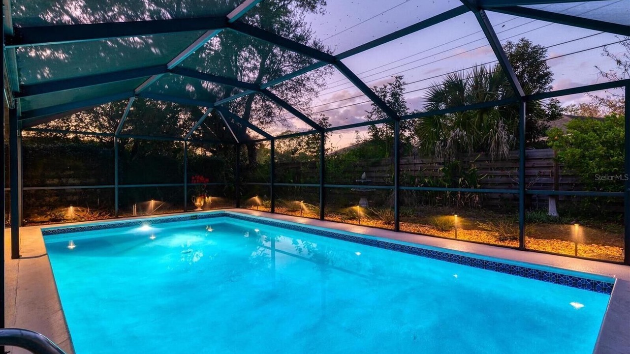 Photo of Outdoor in Gulf Gate Estates
