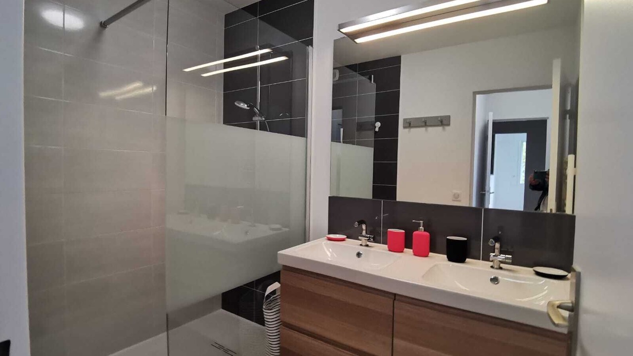 Photo of Bathroom in Saint-Cast-le-Guildo
