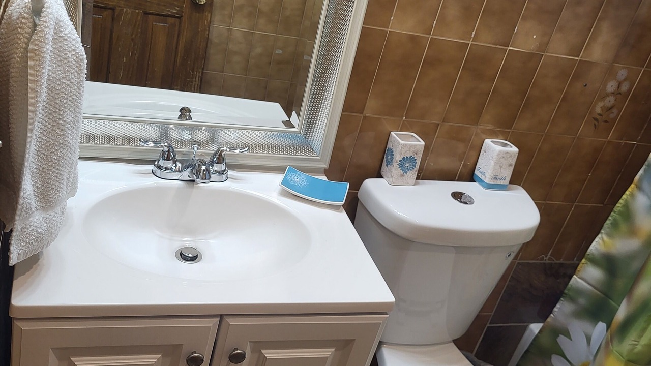 Photo of Bathroom in Tamiami