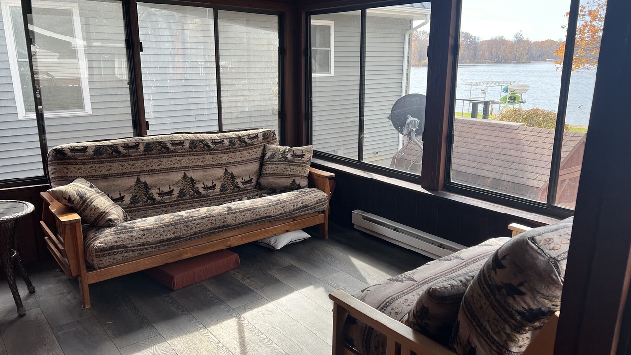 Photo of Livingroom in Wolcottville