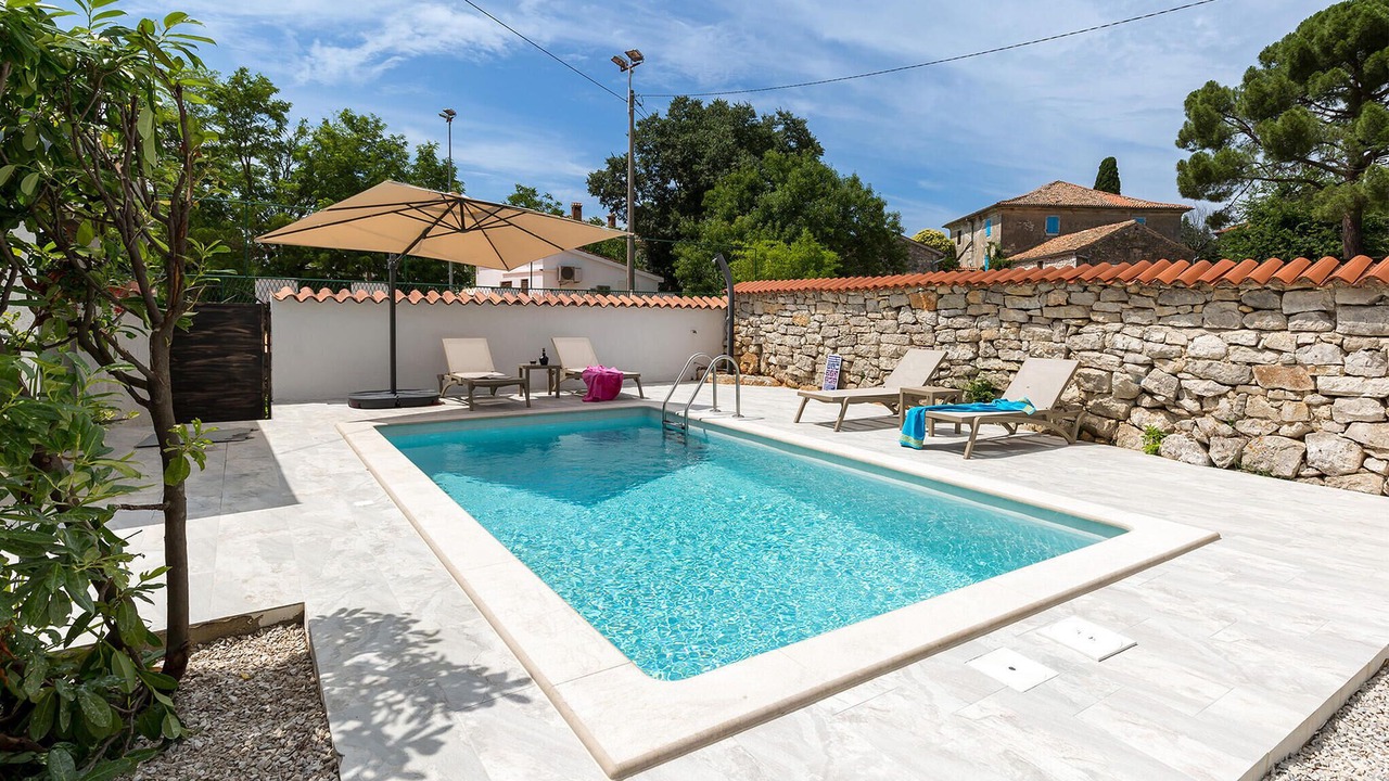 Photo of Outdoor in Buici
