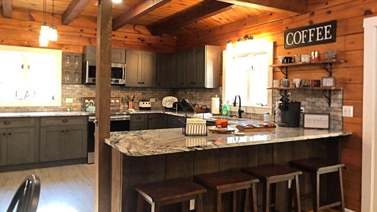 Photo of Bedroom in Massanutten
