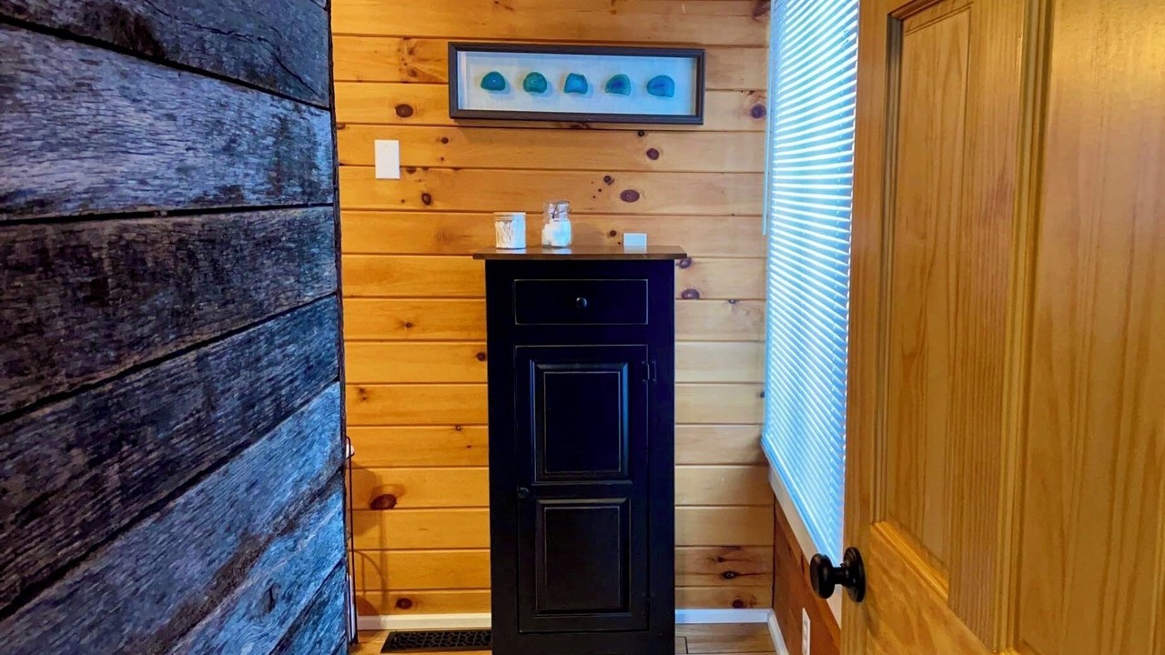 Photo of Bathroom in Massanutten