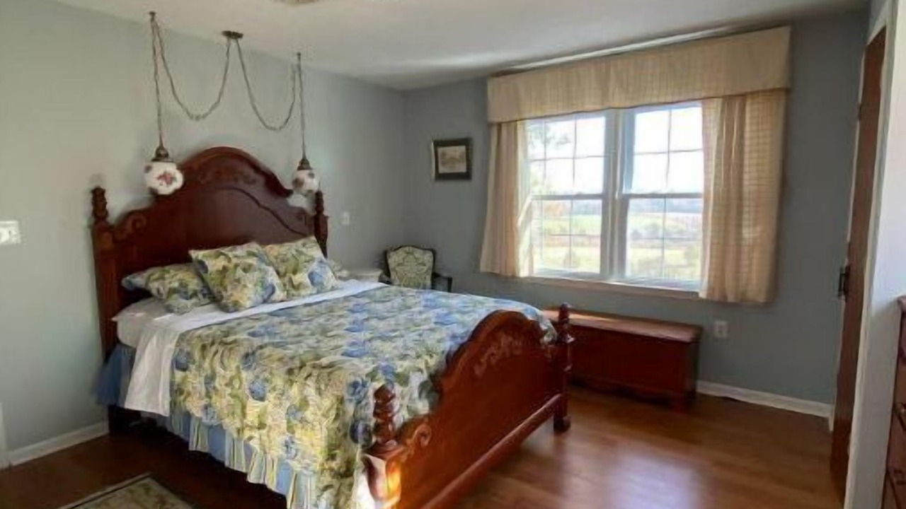 Photo of Bedroom in Keeling