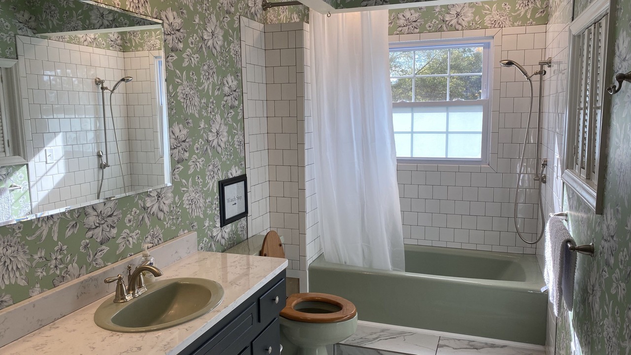 Photo of Bathroom in Keeling