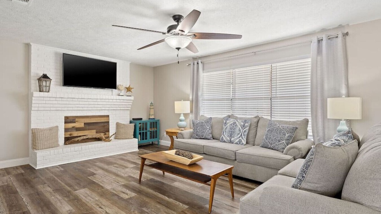 Photo of Livingroom in El Centro Beach