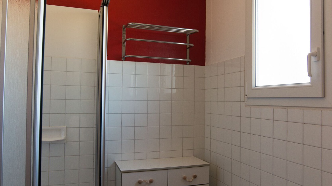 Photo of Bathroom in Porspoder