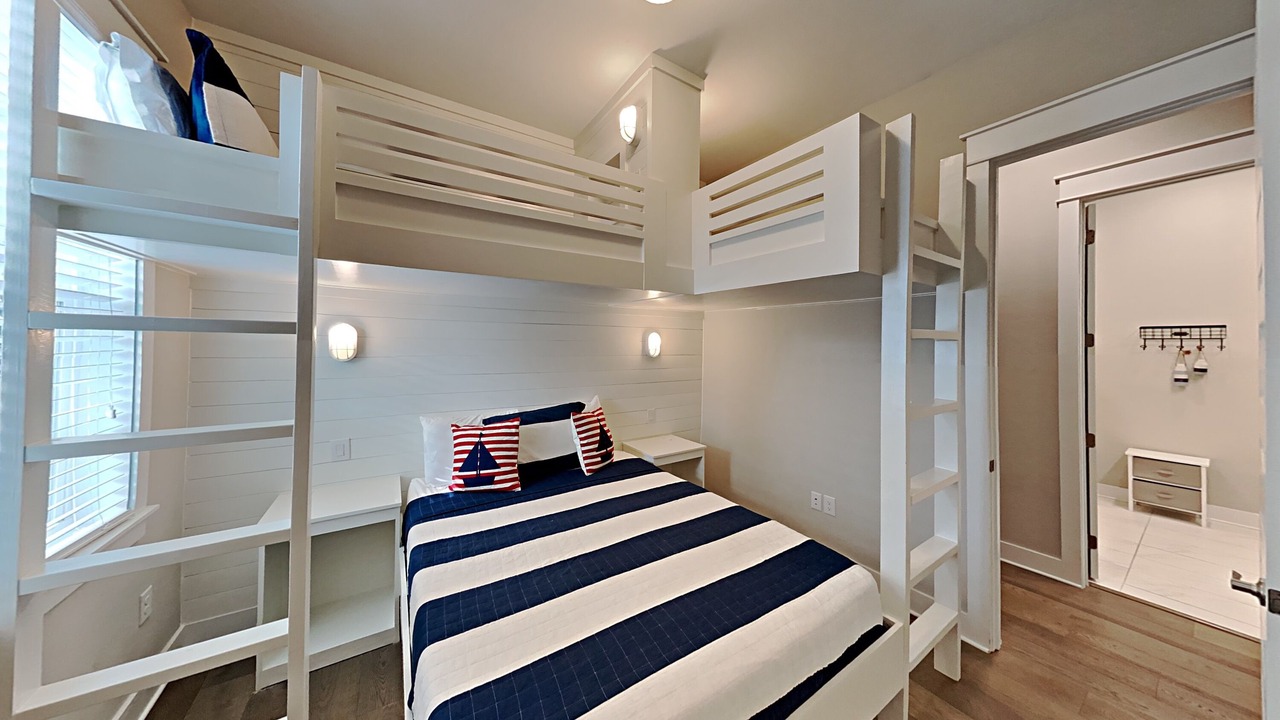 Photo of Bedroom in Panama City Beach