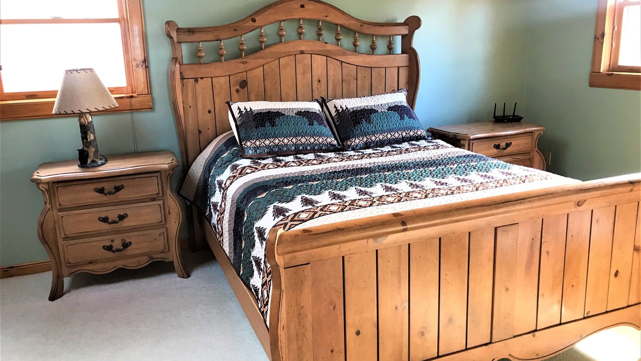 Photo of Bedroom in Piney Creek