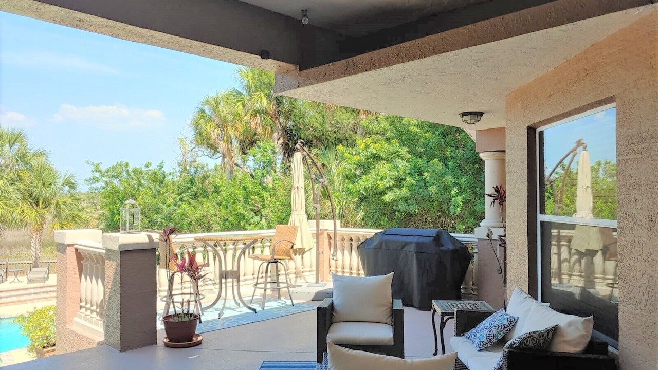 Photo of Patio Balcony in Dixie Shores