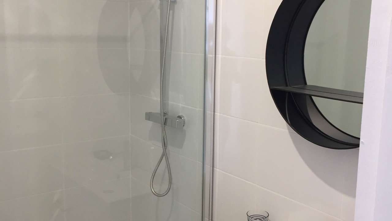 Photo of Bathroom in Porspoder