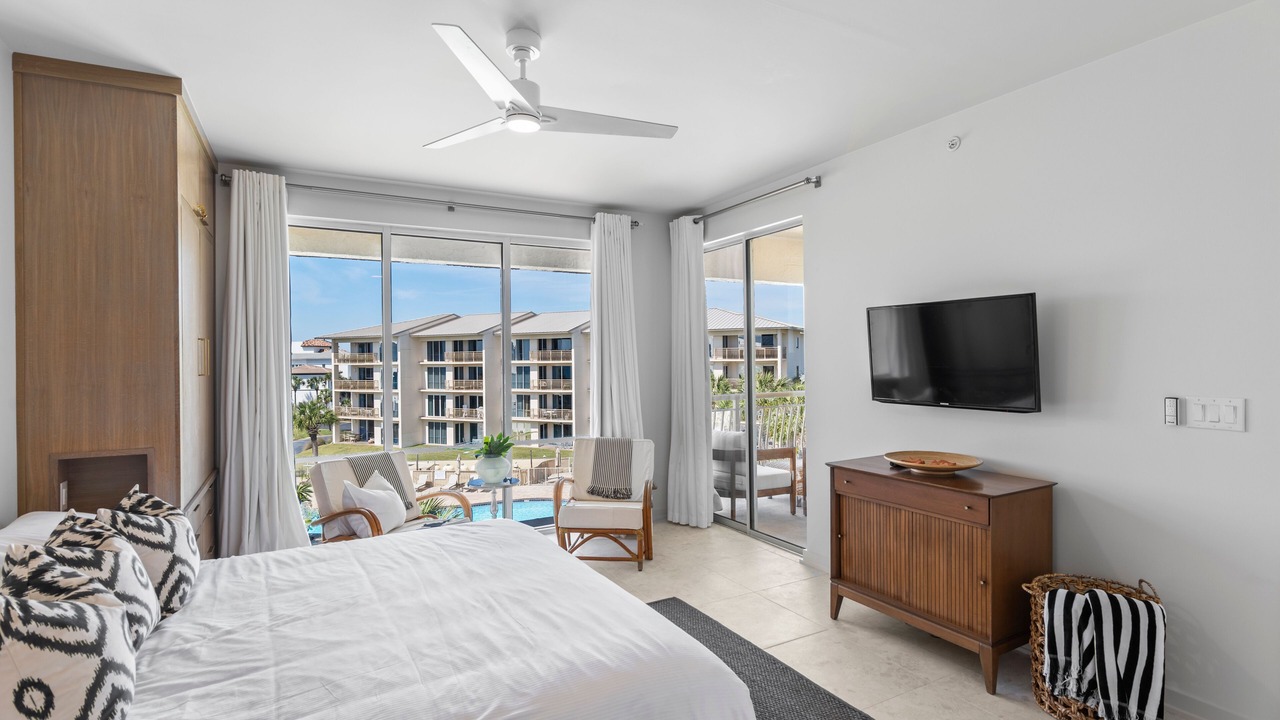 Photo of Bedroom in Rosemary Beach