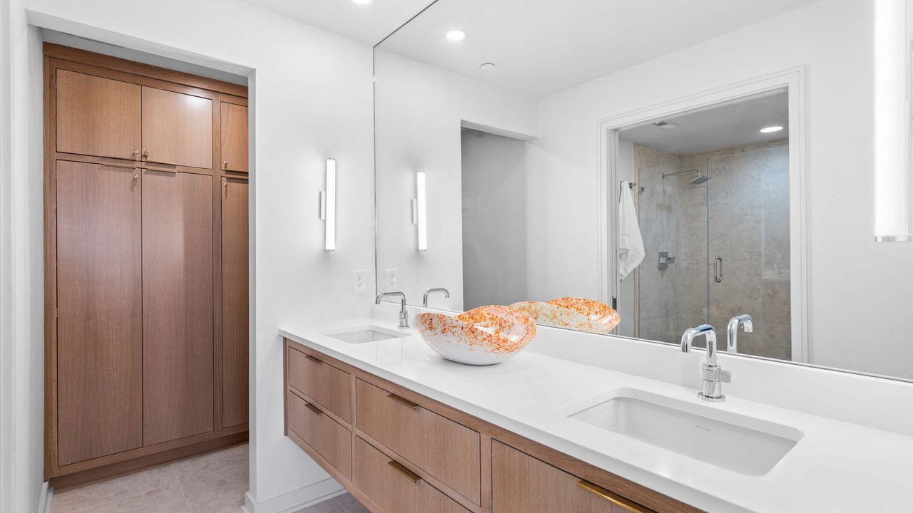 Photo of Bathroom in Rosemary Beach
